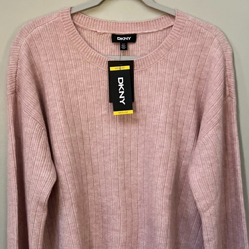 NWT DKNY Women's Cashmere Blend Sweater Size Medium - Picture 4 of 6
